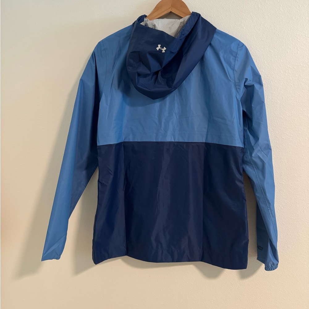 Cloudstrike Shell Running Jacket - Picture 3 of 4